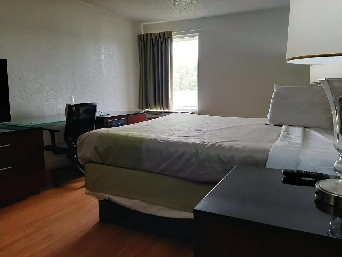 מלון שרלוט Econo Lodge Airport Near Billy Graham Parkway