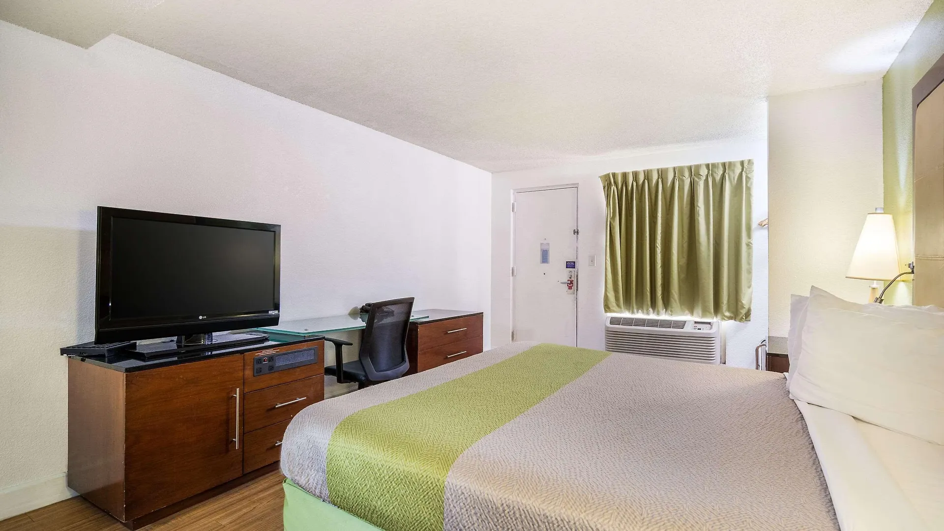 שרלוט Econo Lodge Airport Near Billy Graham Parkway