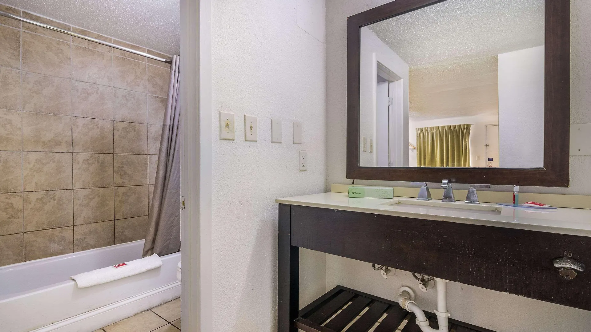 שרלוט Econo Lodge Airport Near Billy Graham Parkway