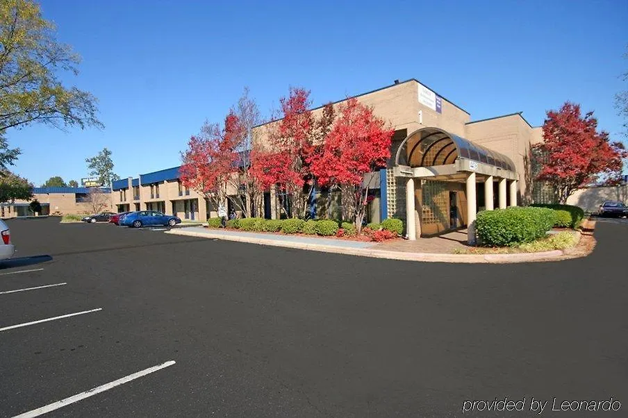 שרלוט Econo Lodge Airport Near Billy Graham Parkway 2*,  ארצות הברית