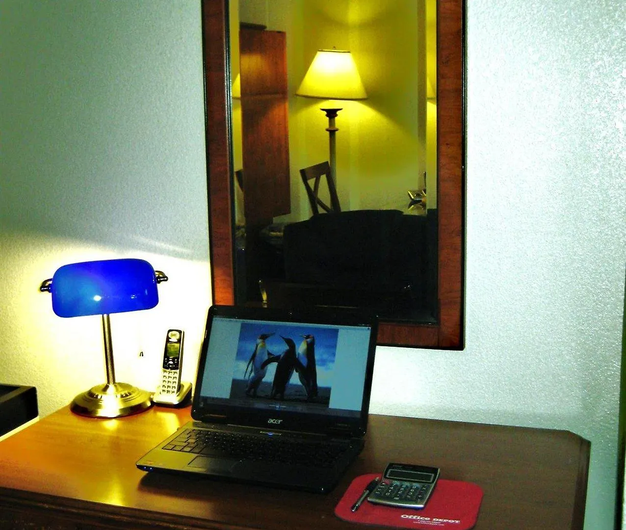 מלון שרלוט Econo Lodge Airport Near Billy Graham Parkway