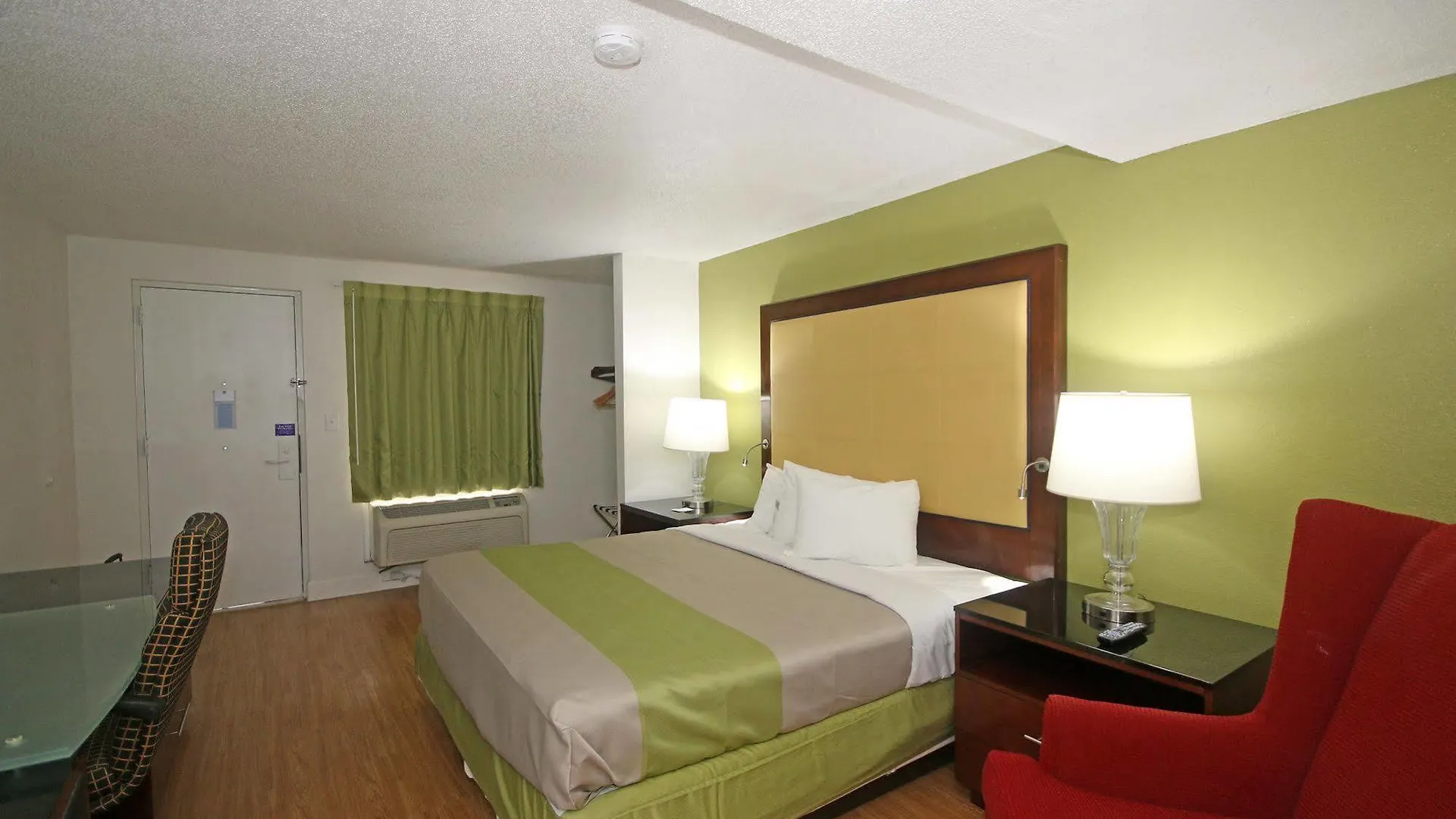 שרלוט Econo Lodge Airport Near Billy Graham Parkway